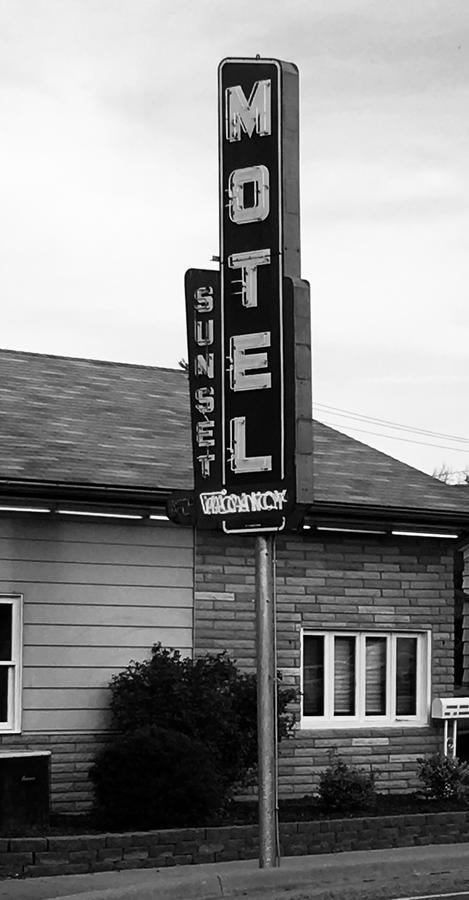 Sunset Motel Waterloo Exterior photo